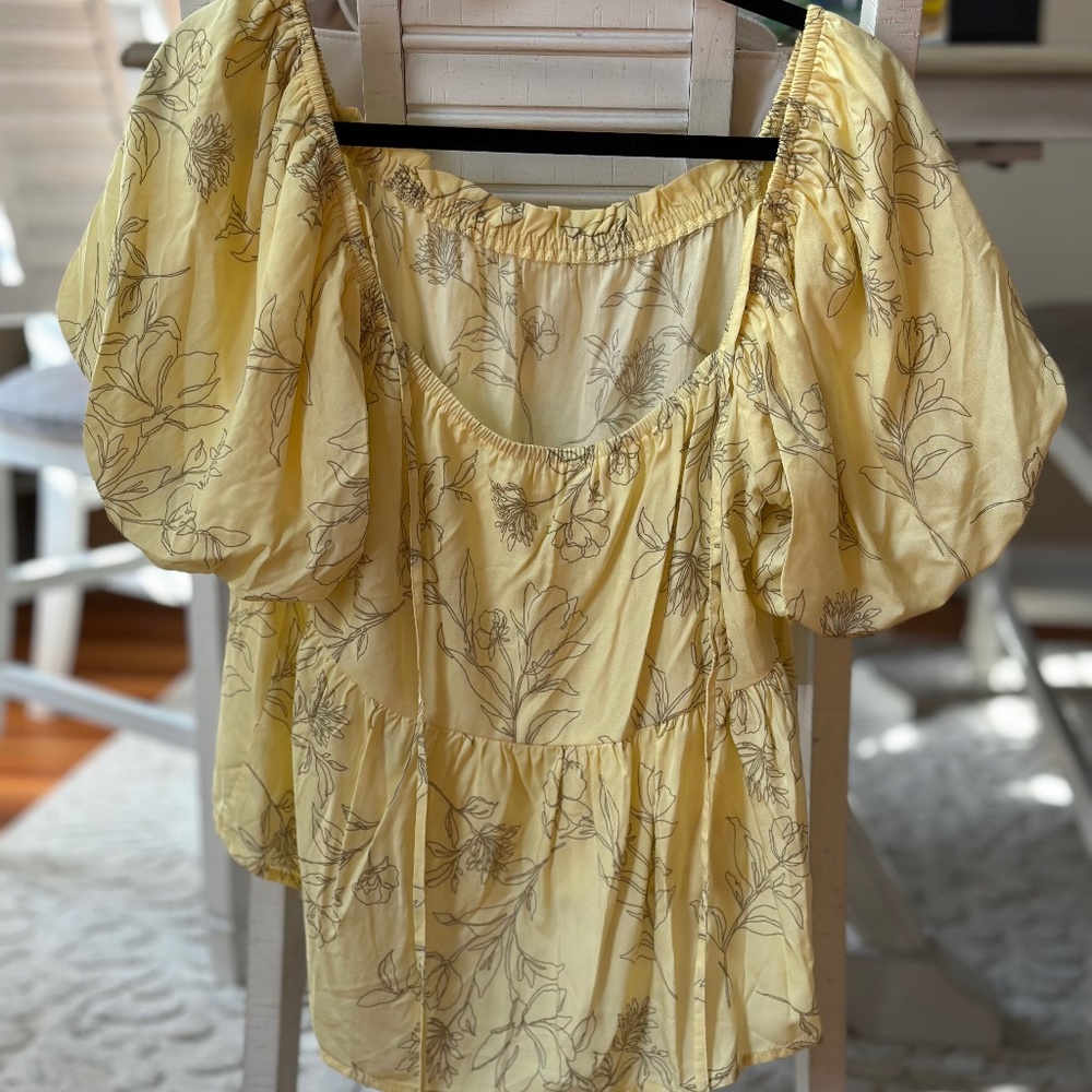 Boutique style top